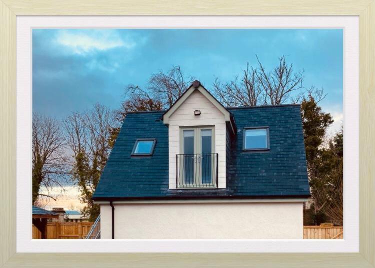 'Wardlaw View' Luxury Studio Apartment With Stunning View Kirkhill Kültér fotó